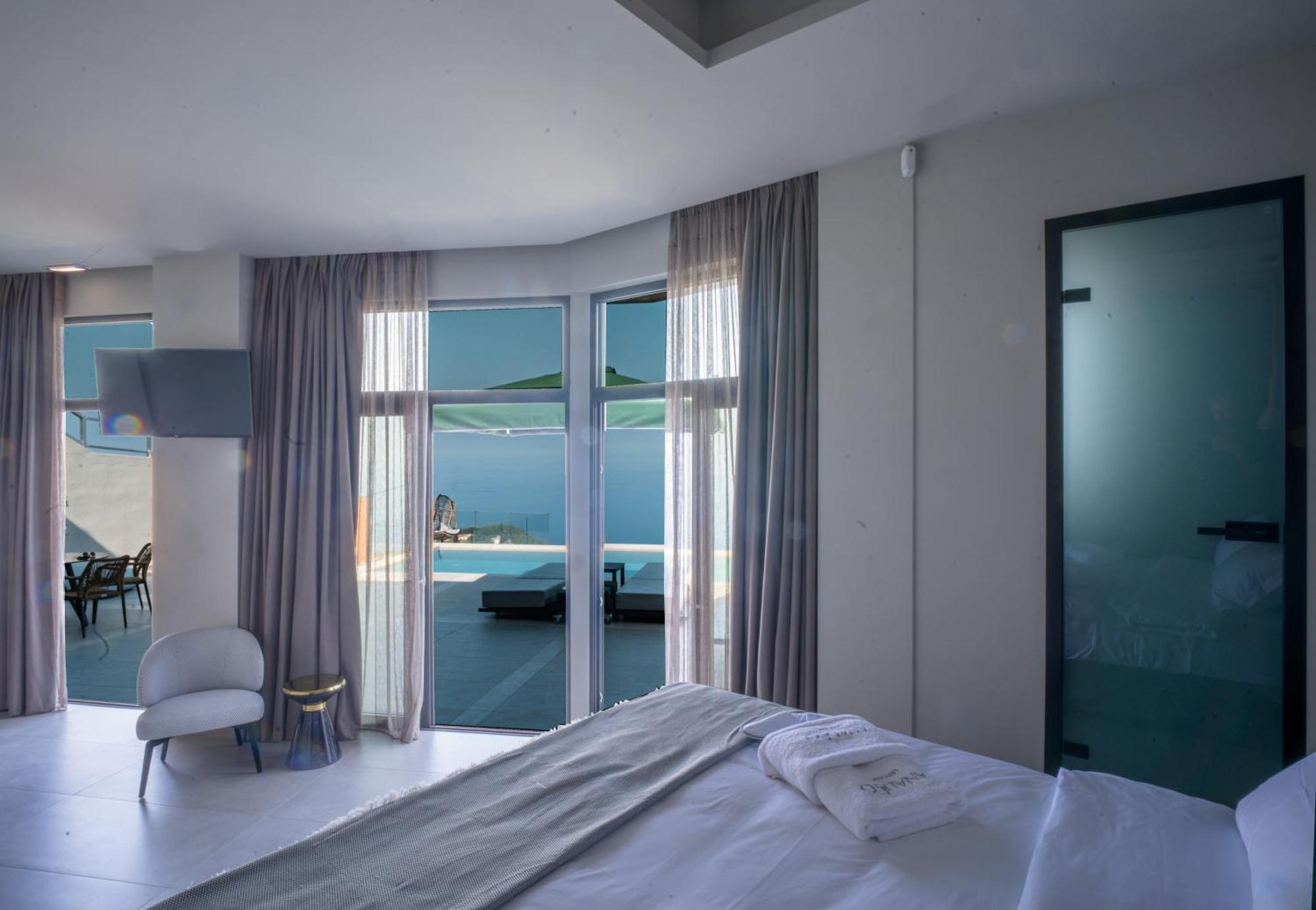 Anadeo Villas & Suites Exanthia Exteriér fotografie